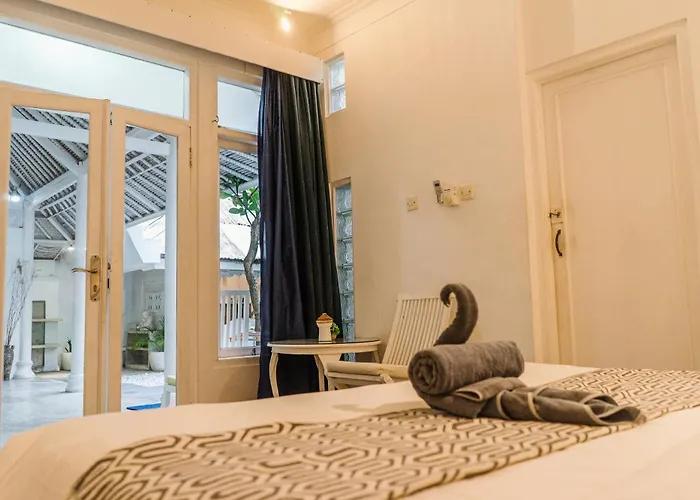 Dreams -private Pool, Fast Wifi, 2 Min To Double Six Villa Seminyak